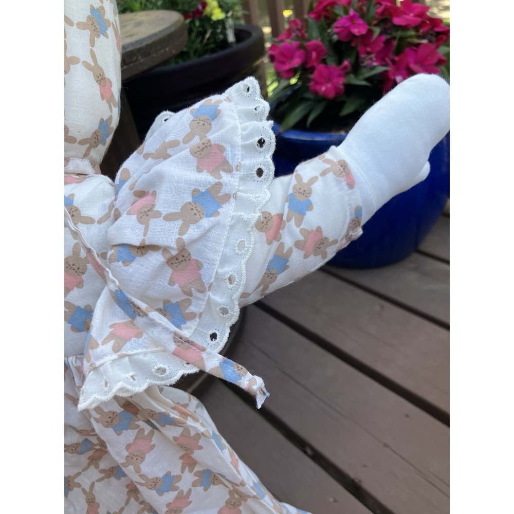 Set of 2 Handmade Cloth Rag Dolls Primitive Bunny Bonnet Shelf Sitters 26" - Picture 4 of 13